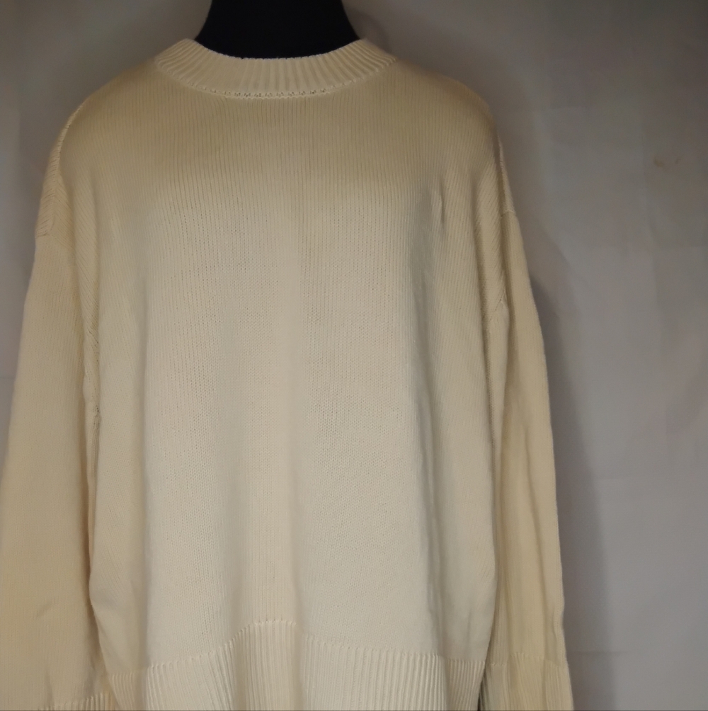 GAP Cream Crew Neck Sweater
